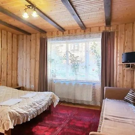 гуцульська оселя Lodge Jaremtsche