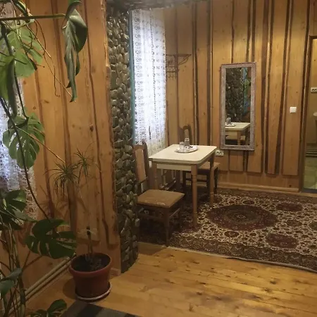 гуцульська оселя Jaremtsche