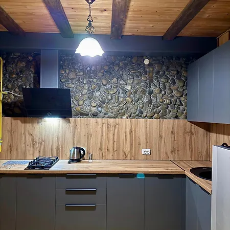 гуцульська оселя Hytte *