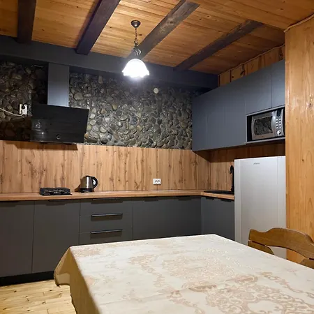 Hytte гуцульська оселя Yaremche