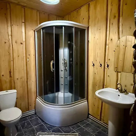 Orman Evi гуцульська оселя Yaremche