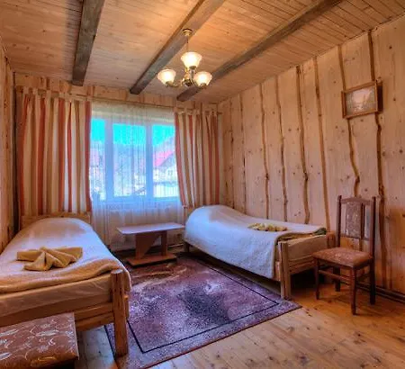 гуцульська оселя