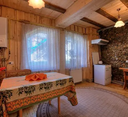 гуцульська оселя Lodge *