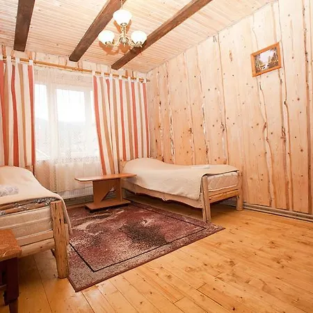 гуцульська оселя