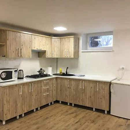 гуцульська оселя Yaremche