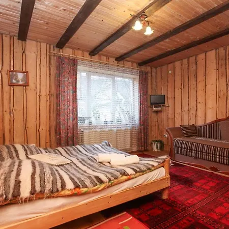 гуцульська оселя * Yaremche