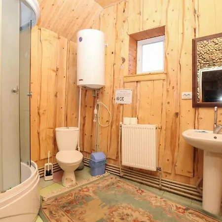 Hytte гуцульська оселя *